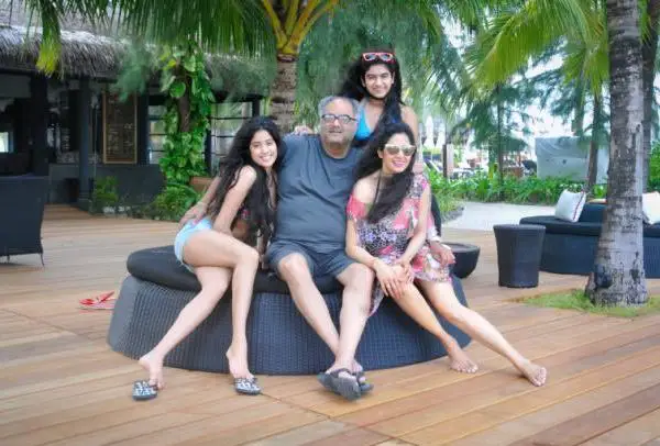 Sridevi holidays with family in Maldives