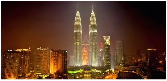 Malaysia Petronas Towers