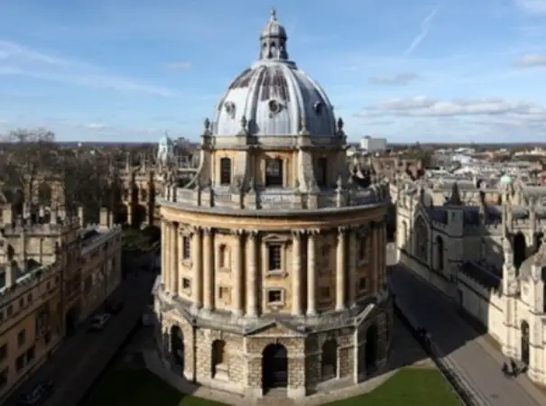 Movies filmed at radcliffe camera, oxford, england