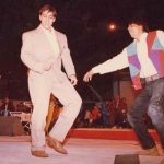 Salman Khan & SRK dancing in a concert, very old photo
